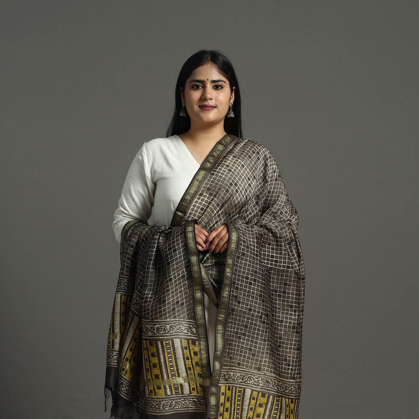 Brown - chanderi silk dabu bagru dupatta 07 - handcrafted