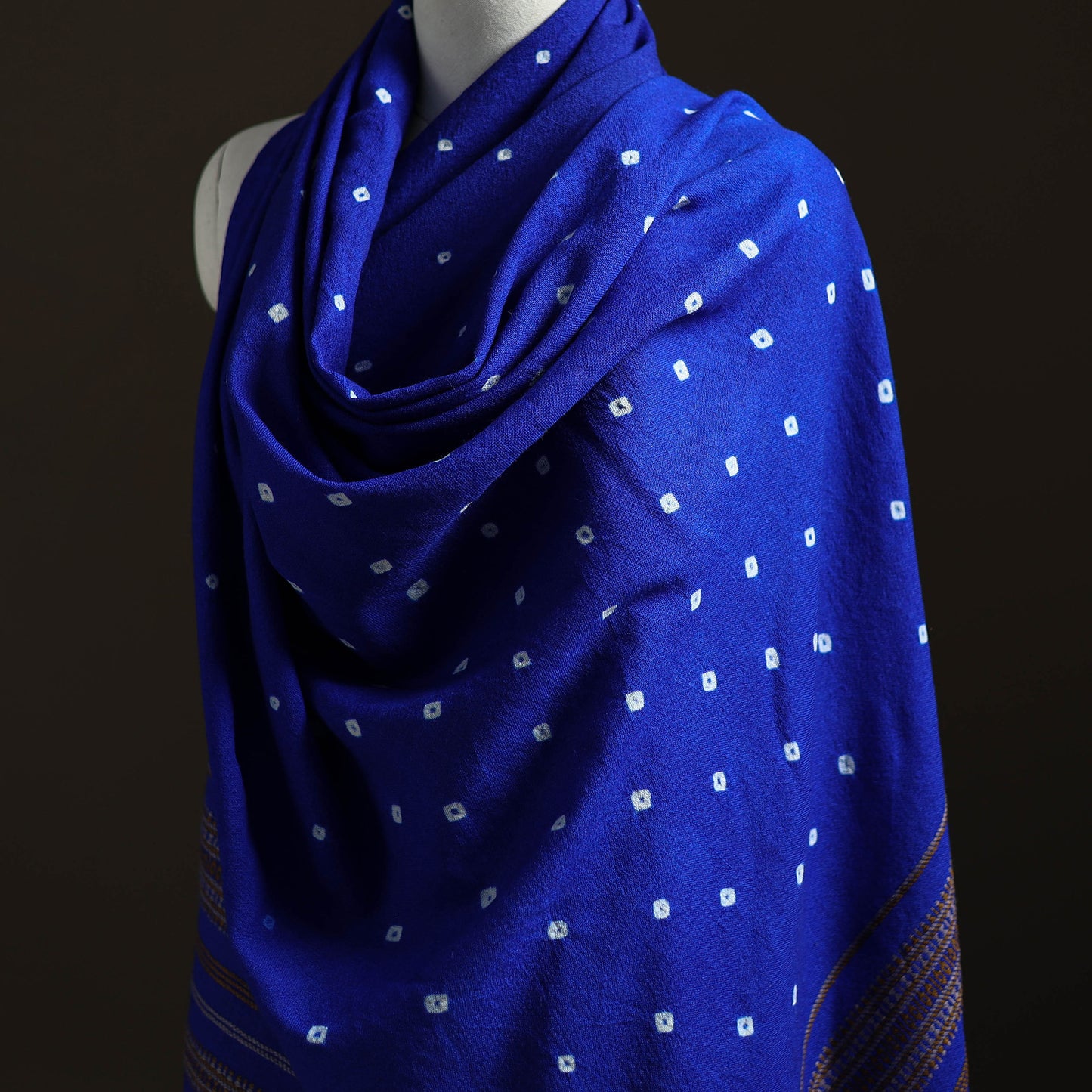 Kutch Handwoven Merino Wool Bandhani Tie-Dye Shawl 18