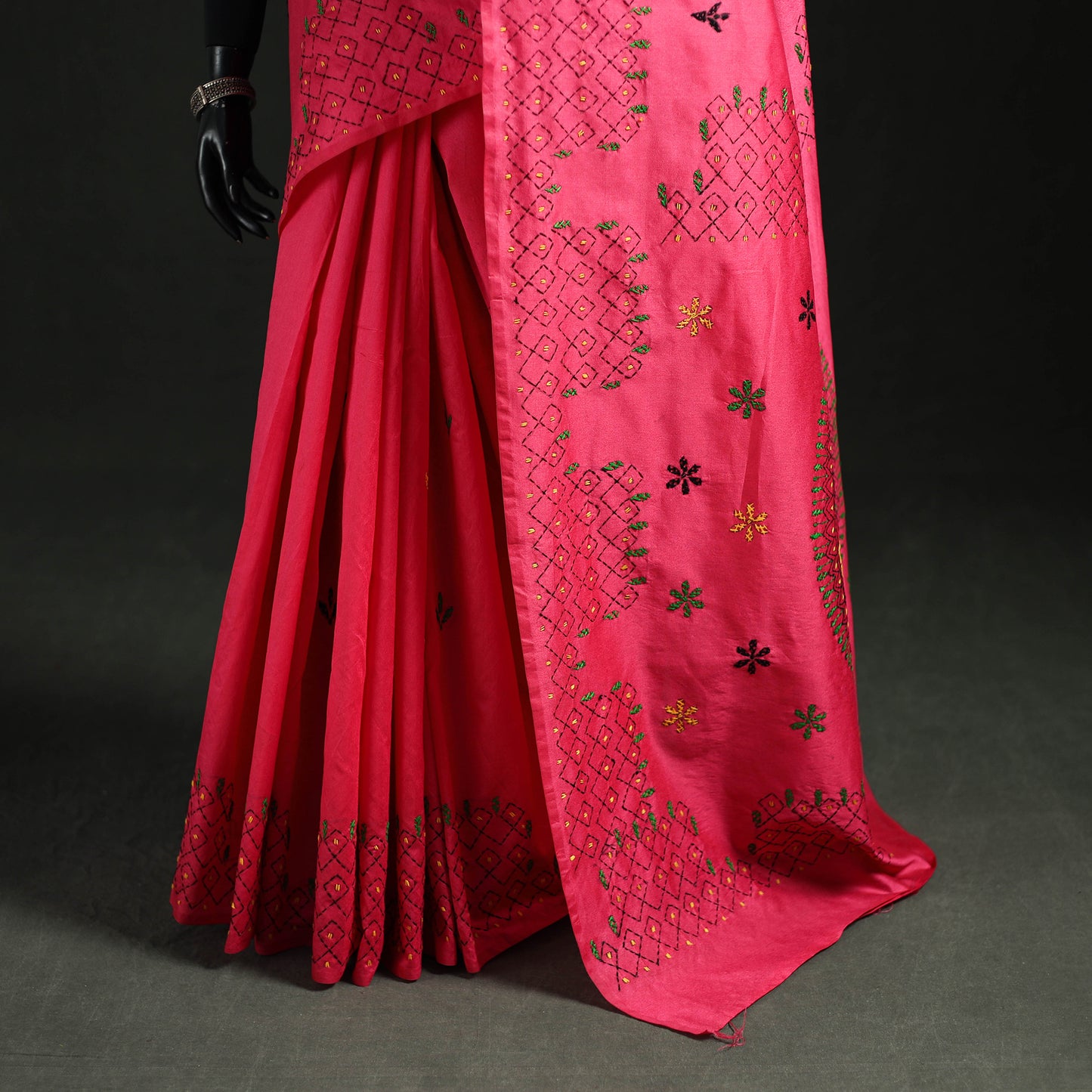 Hand Embroidered Silk Saree 18