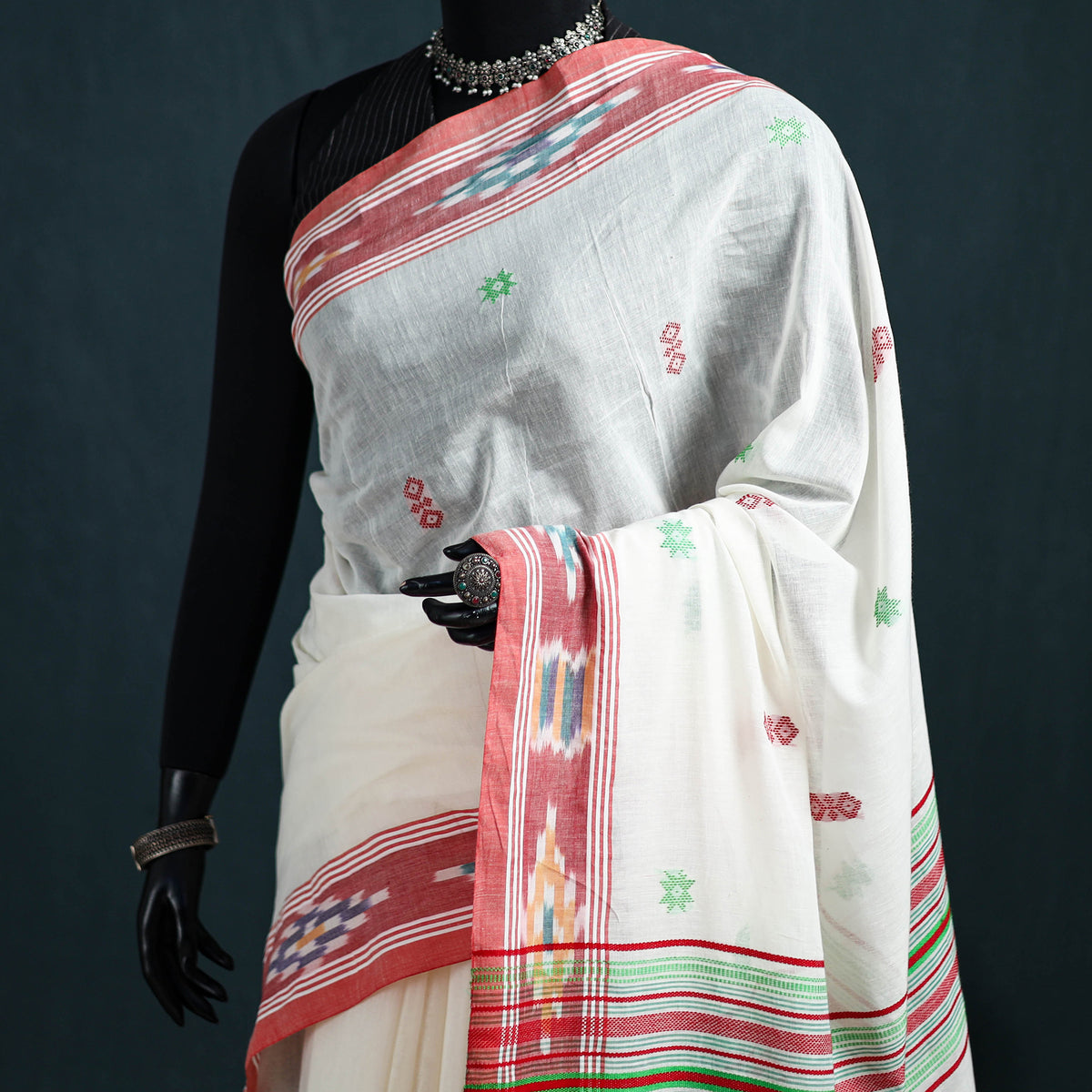 Bengal Handwoven Pure Cotton Begumpuri Saree for Durga Puja 13