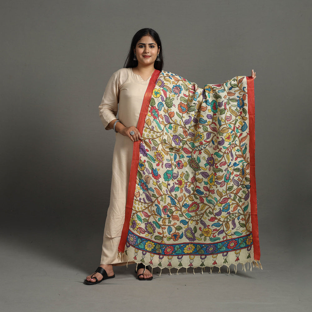 White - Chanderi Silk Srikalahasti Handpainted Pen Kalamkari Dupatta 60