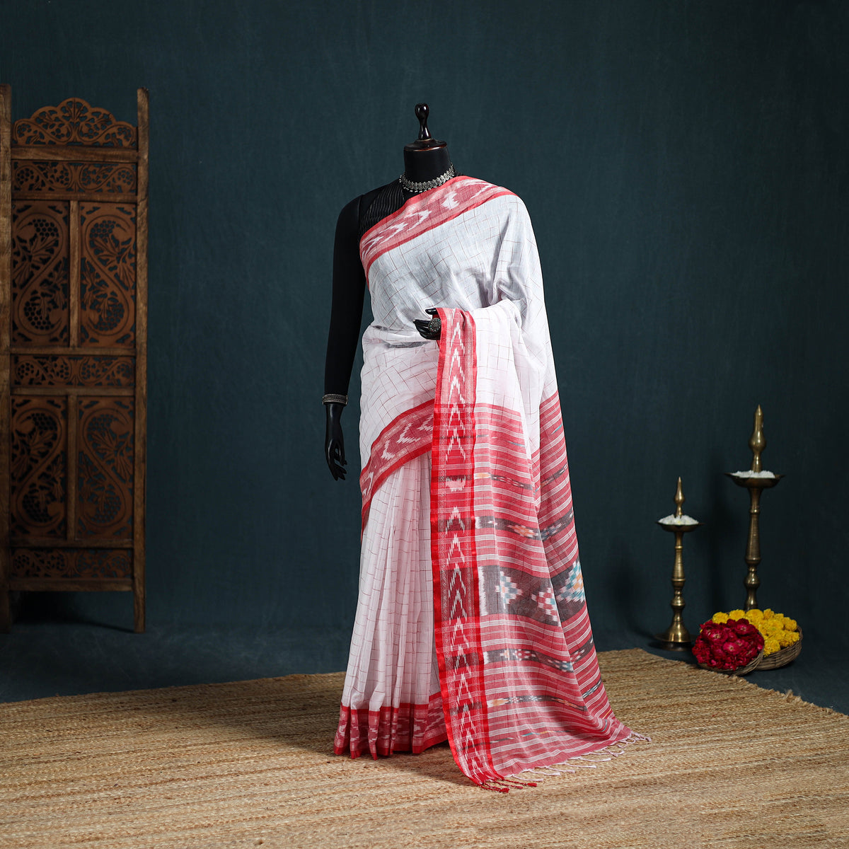 Bengal Ikat Handwoven Pure Cotton Saree for Durga Puja 14