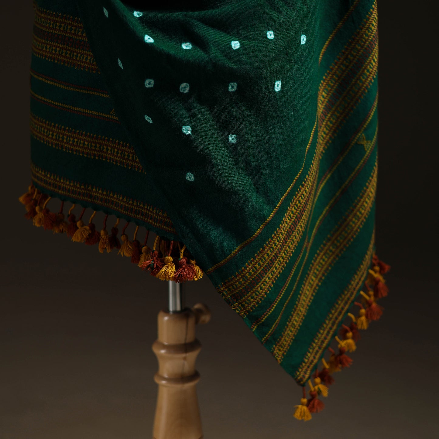 Kutch Handwoven Merino Wool Bandhani Tie-Dye Shawl 19