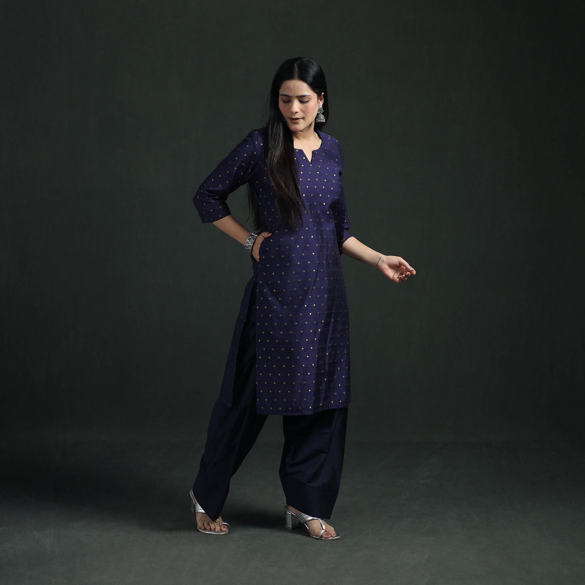 Spun Dupion Viscose Silk Zari Buti Straight Kurta with Salwar Set for women 08