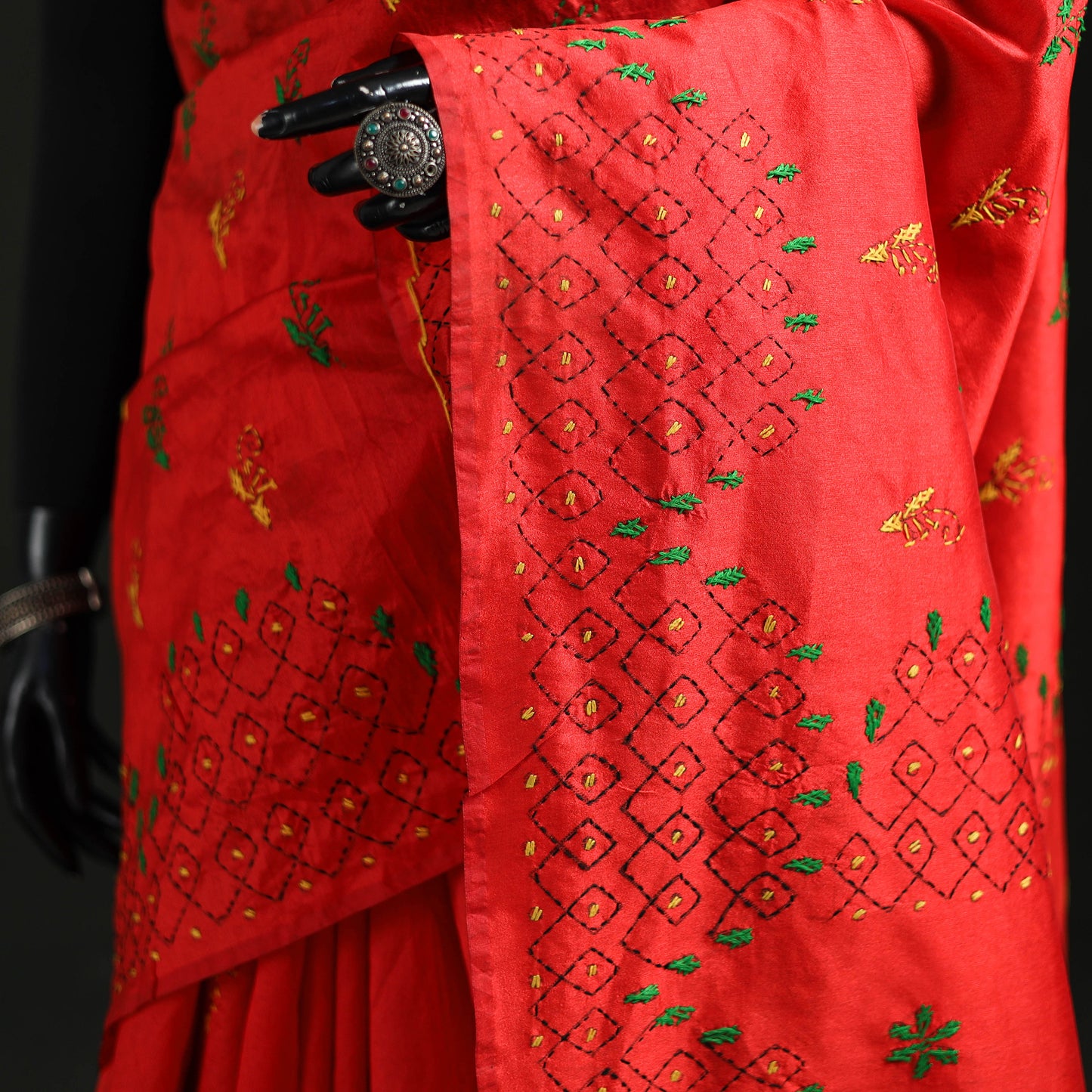 Hand Embroidered Silk Saree 23