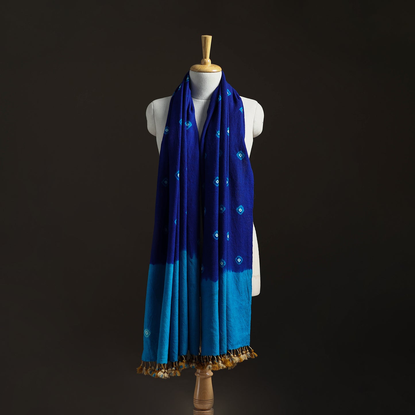 Kutch Handwoven Merino Wool Bandhani Tie-Dye Shawl 23