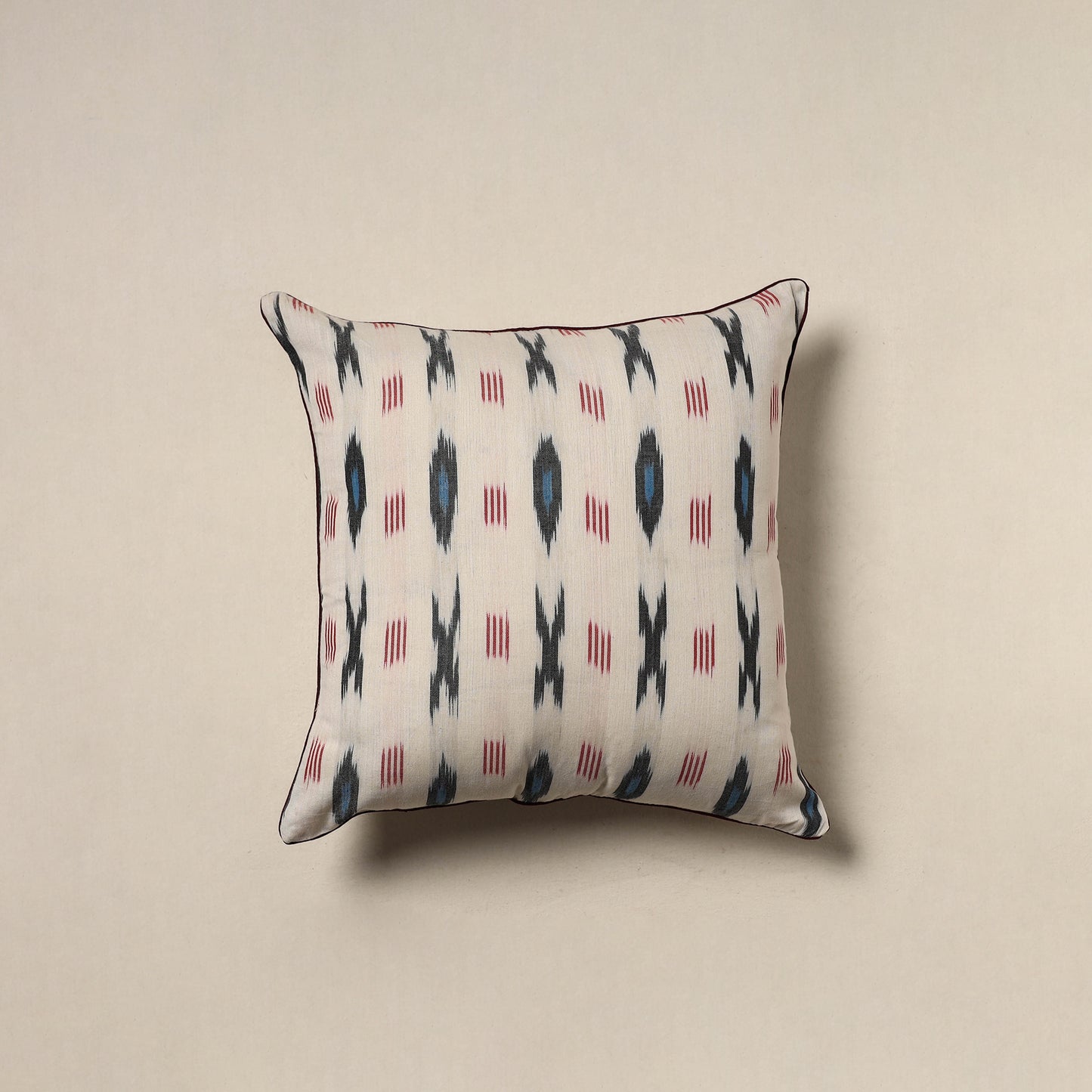 Pochampally Ikat Weave Cushion Cover (16 x 16 in) 04