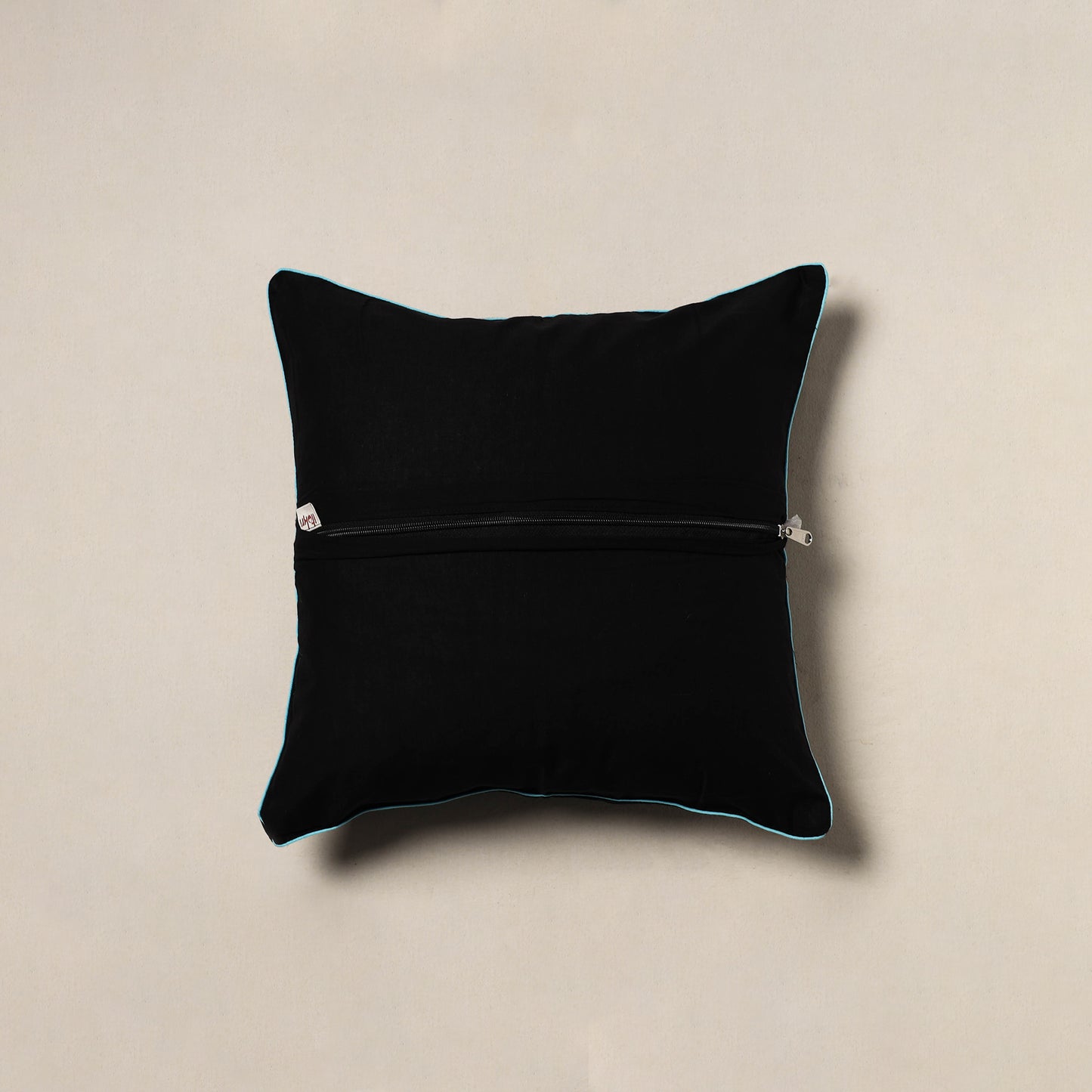 Pochampally Ikat Weave Cushion Cover (16 x 16 in) 07