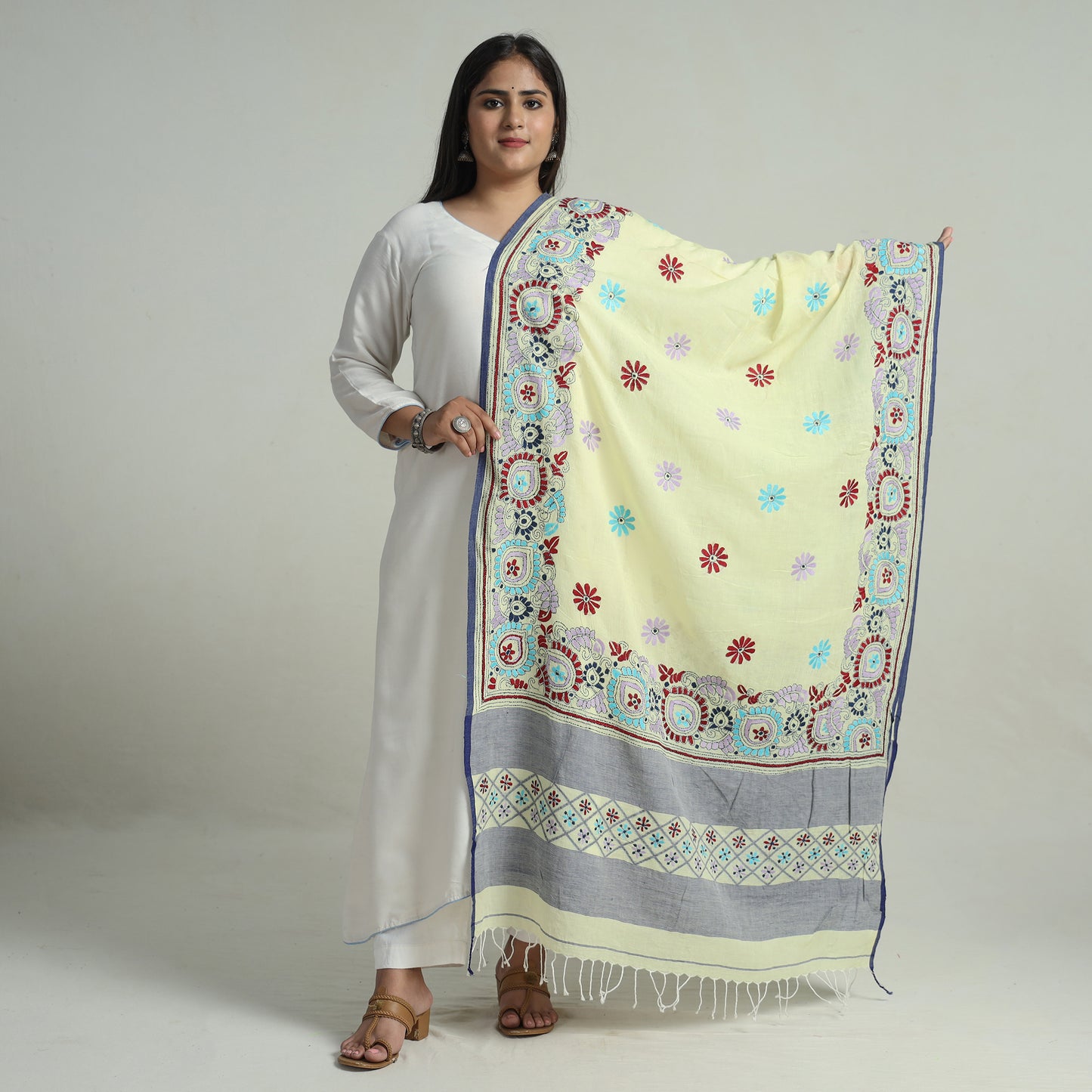 Kantha Embroidery Dupatta