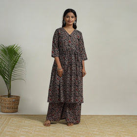 Buy Black Flared Cotton Block Print Kalamkari Kurta Set