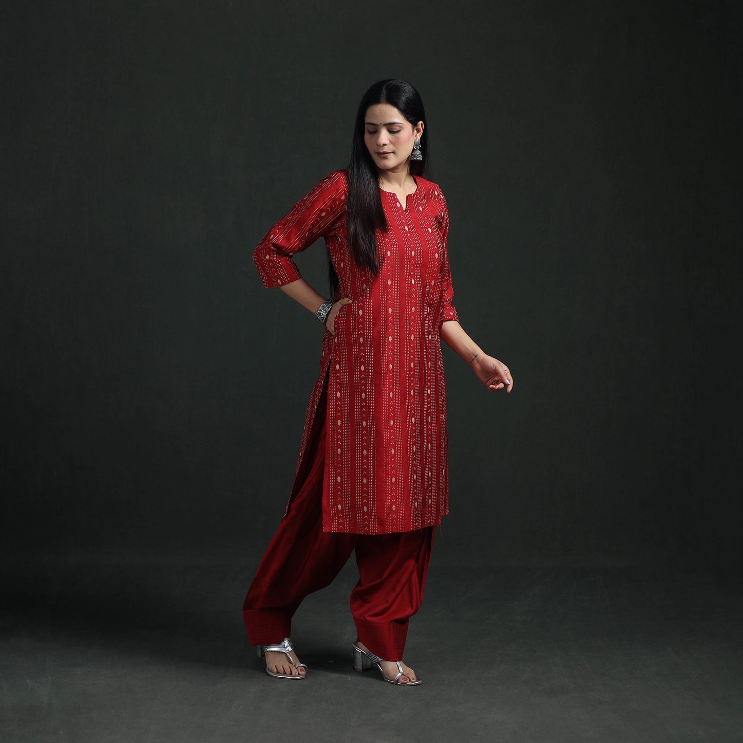 Spun Dupion Viscose Silk Thread Buti Straight Kurta with Salwar Set for women 07