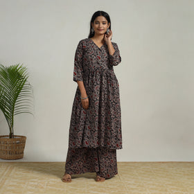Buy Black Flared Cotton Block Print Kalamkari Kurta Set