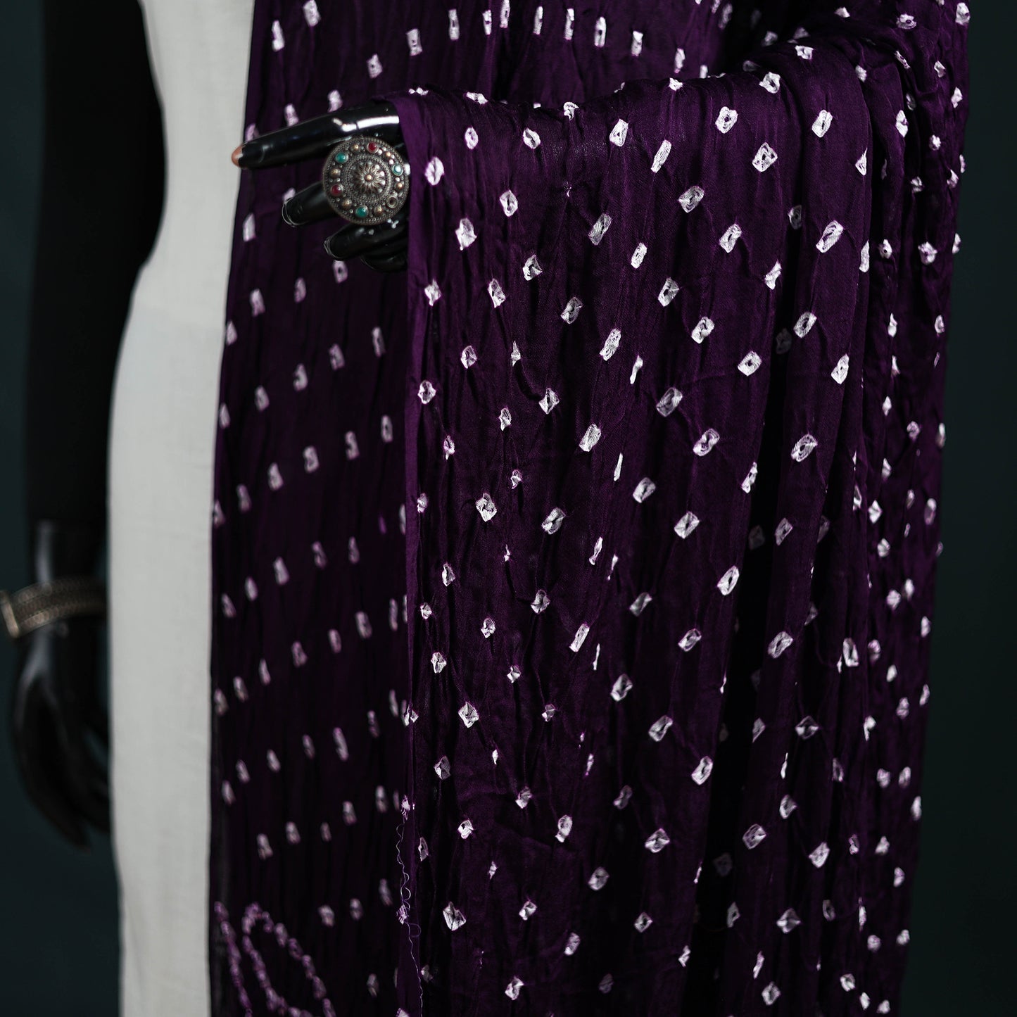 Kutch Lagdi Patta Border Modal Silk Bandhani Dupatta 01