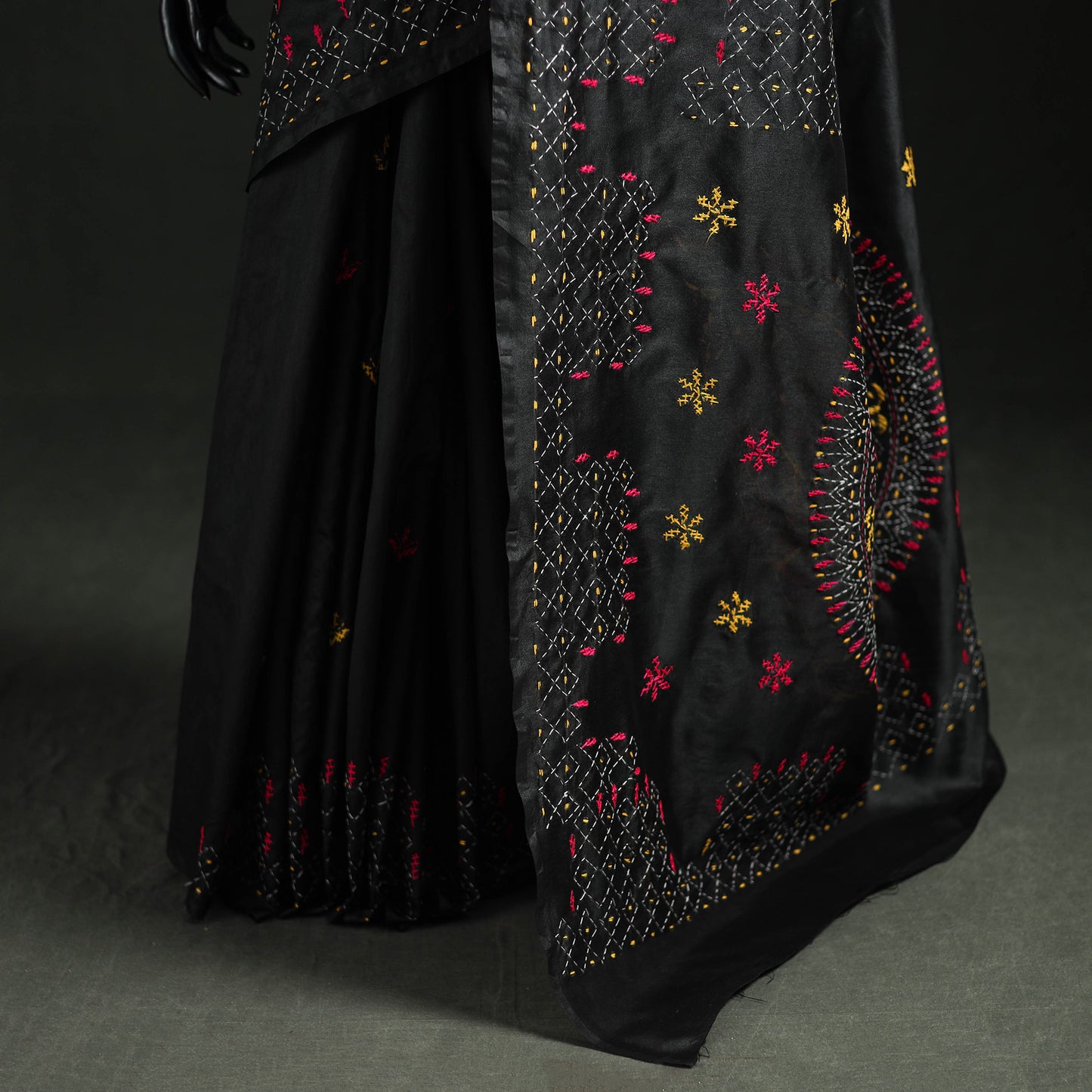 Hand Embroidered Silk Saree 30