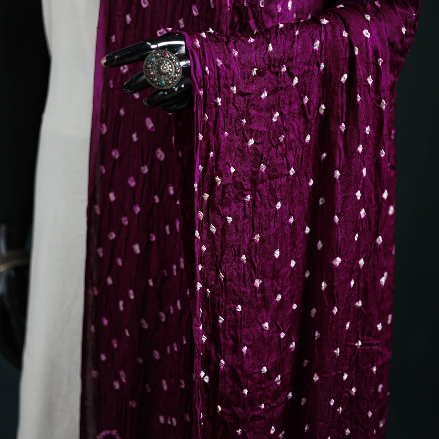 Kutch Lagdi Patta Border Modal Silk Bandhani Dupatta 02
