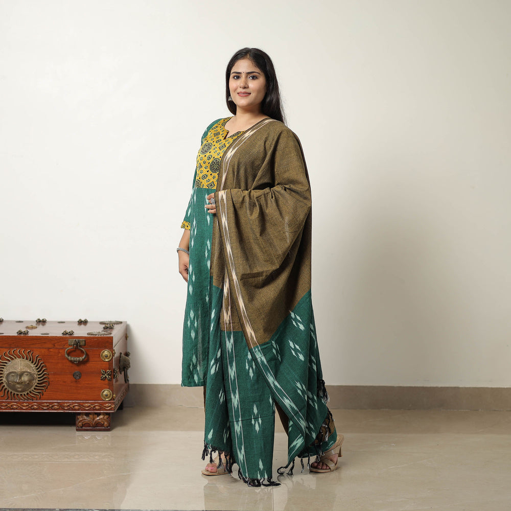 Green - Handloom Cotton Pochampally Ikat Kurta Set 03