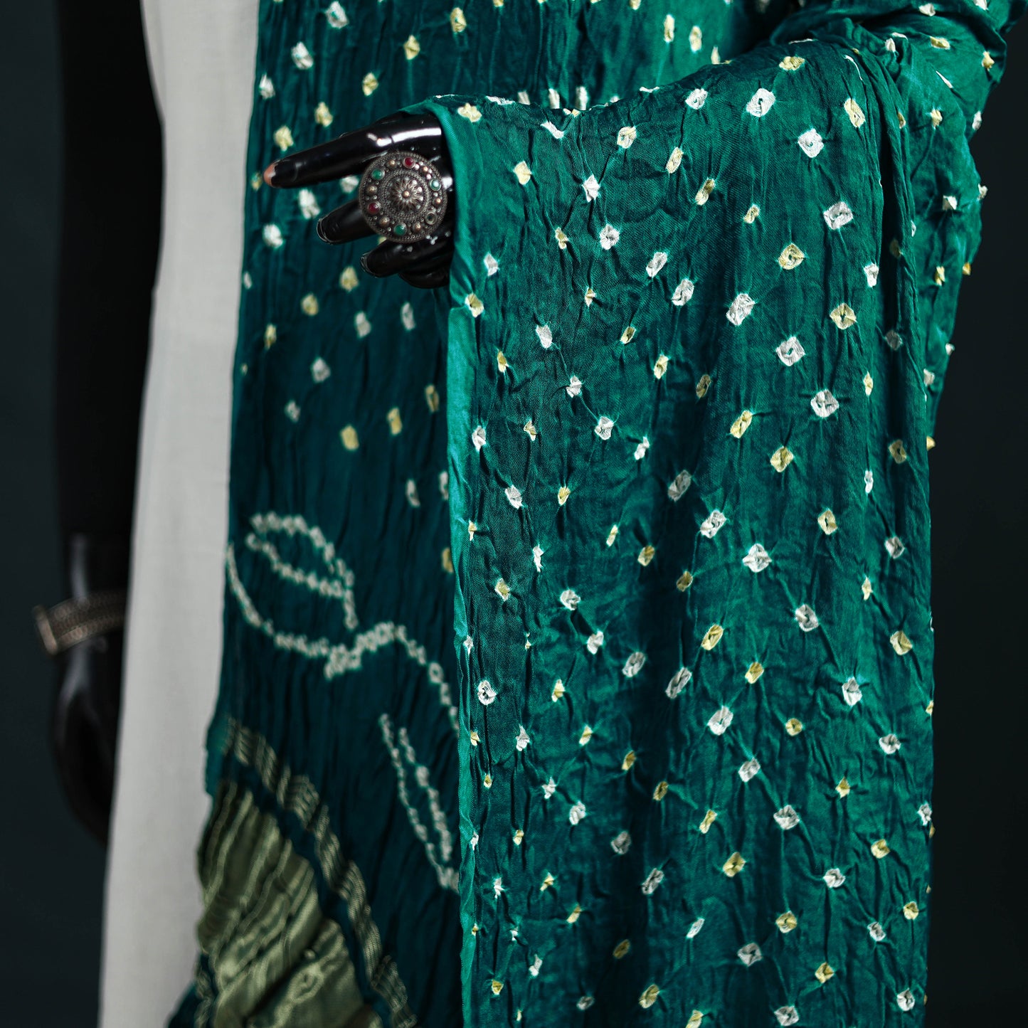 Kutch Lagdi Patta Border Modal Silk Bandhani Dupatta 05