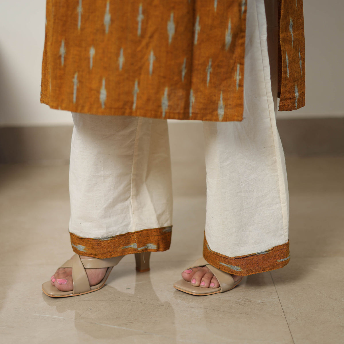 Handloom Cotton Pochampally Ikat Kurta Set 19