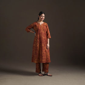Hand Batik Print Cotton A-Line Kurta with Palazzo Set for women 04