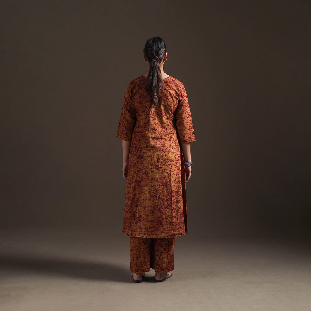 Hand Batik Print Cotton A-Line Kurta with Palazzo Set for women 04