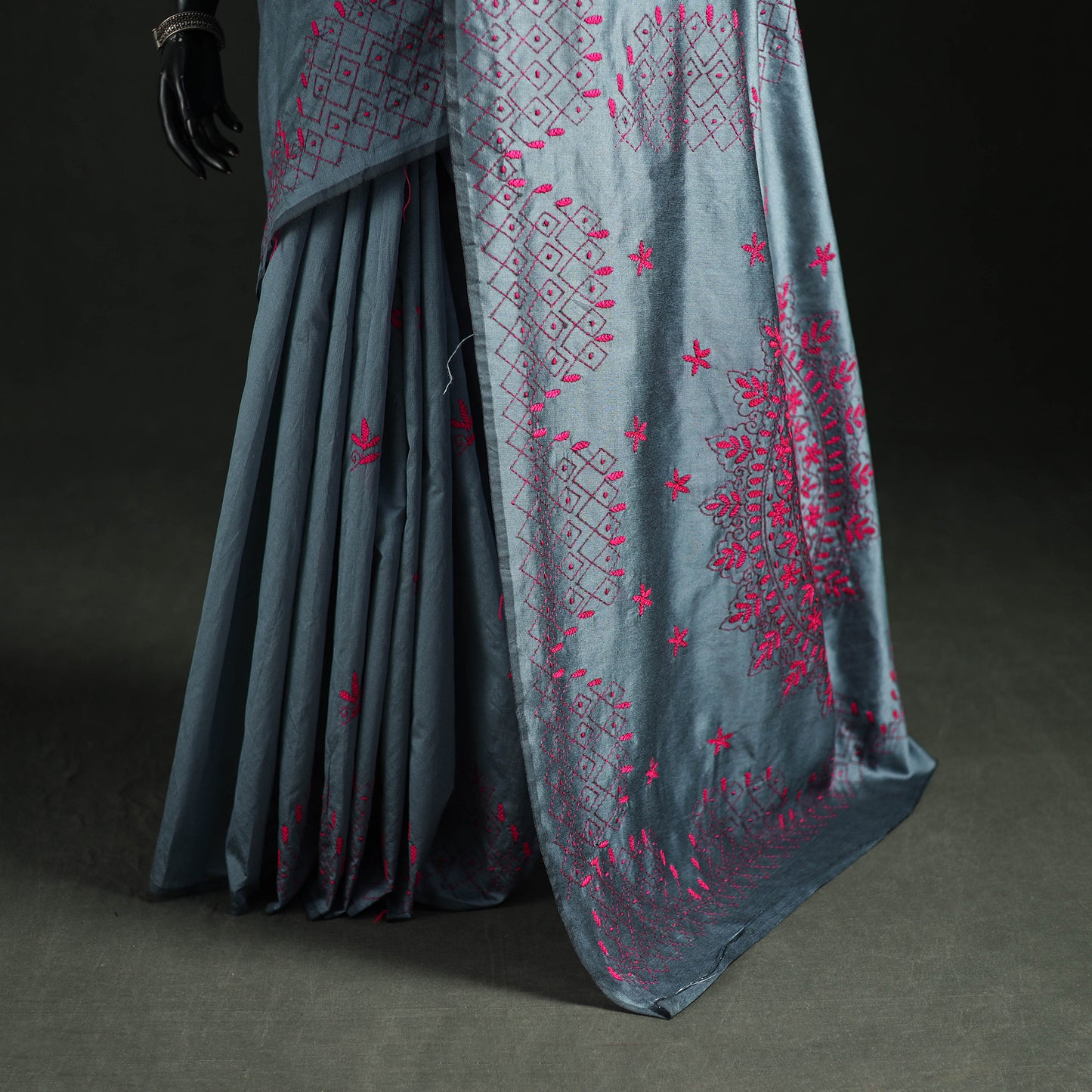 Hand Embroidered Silk Saree 33