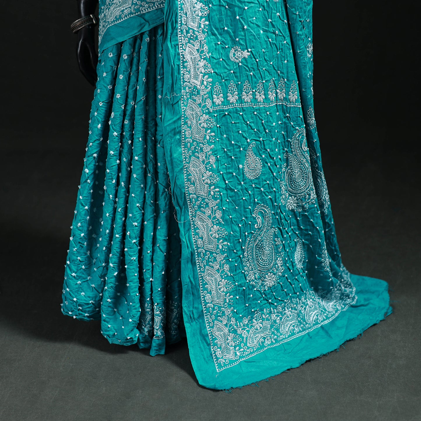 Kutch Bandhani Tie-Dye Cotton Saree 01