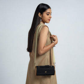 Multicolor DIY Round Sling Bag / Clutch With Changeable Sleeve