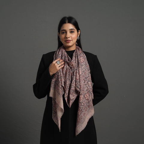 Black - pedana kalamkari wool stole 13 - handcrafted