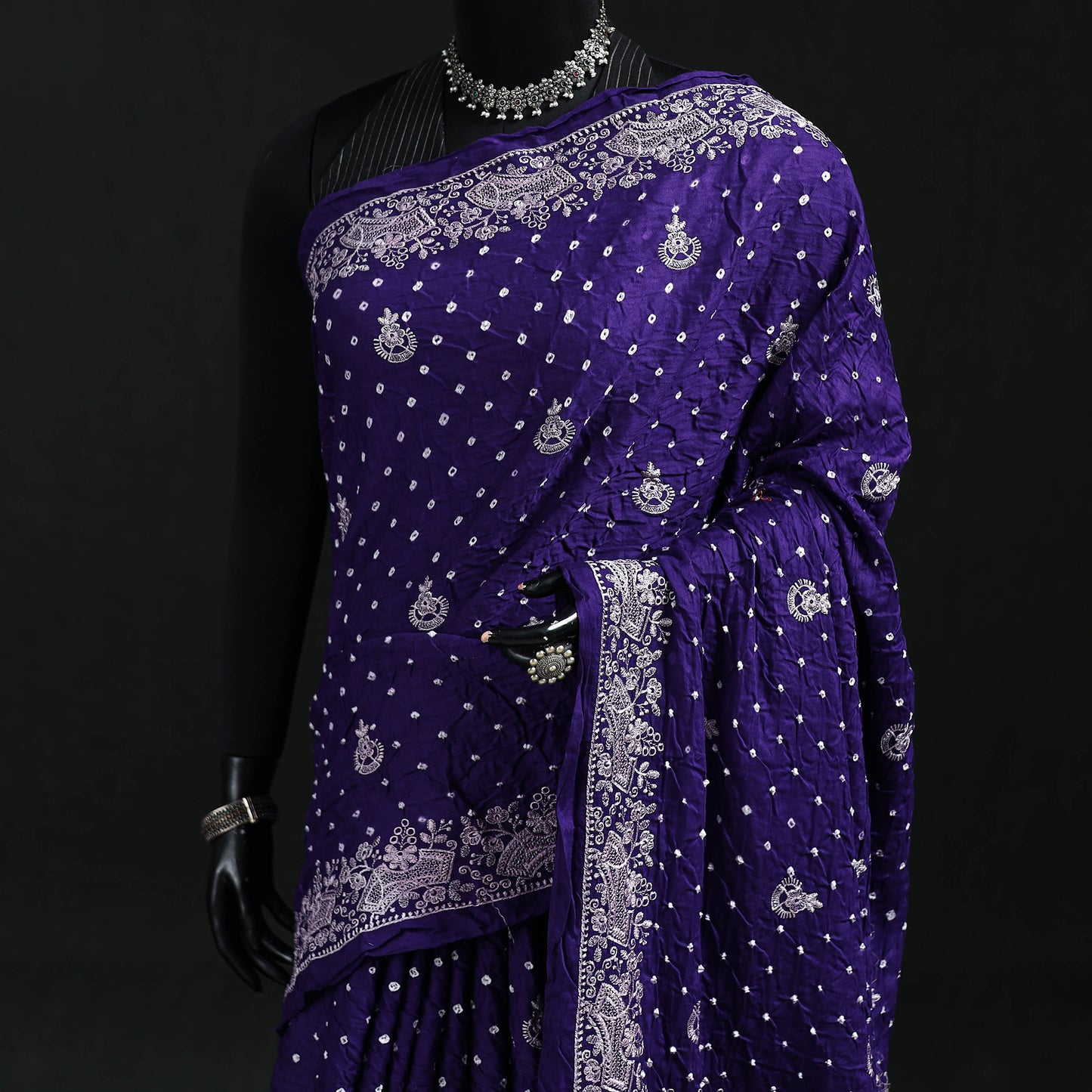 Kutch Bandhani Tie-Dye Cotton Saree 02