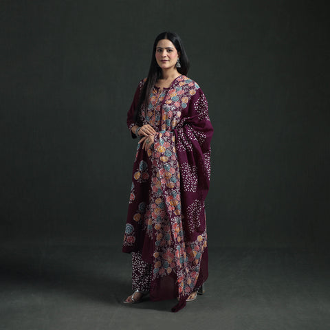 Indonesian Hand Batik Print Cotton Suit Set with Dupatta for Women 04