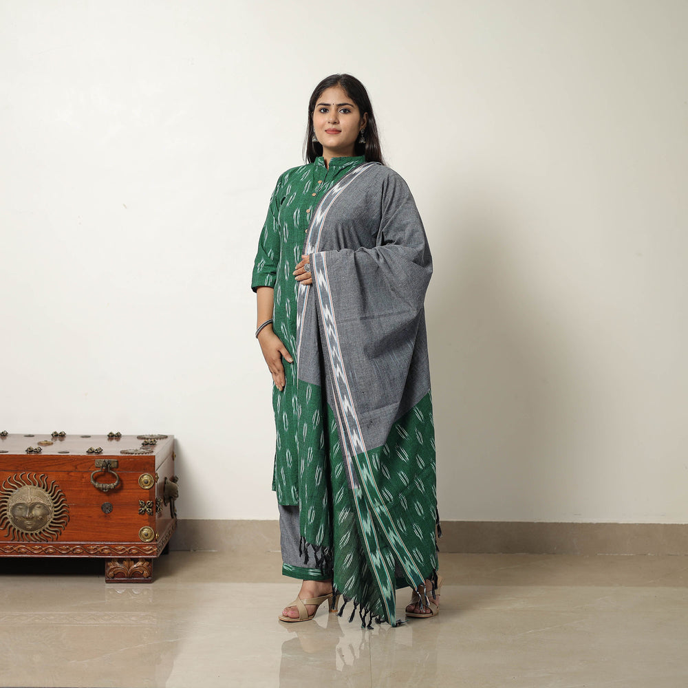 Green - Handloom Cotton Pochampally Ikat Kurta Set 16