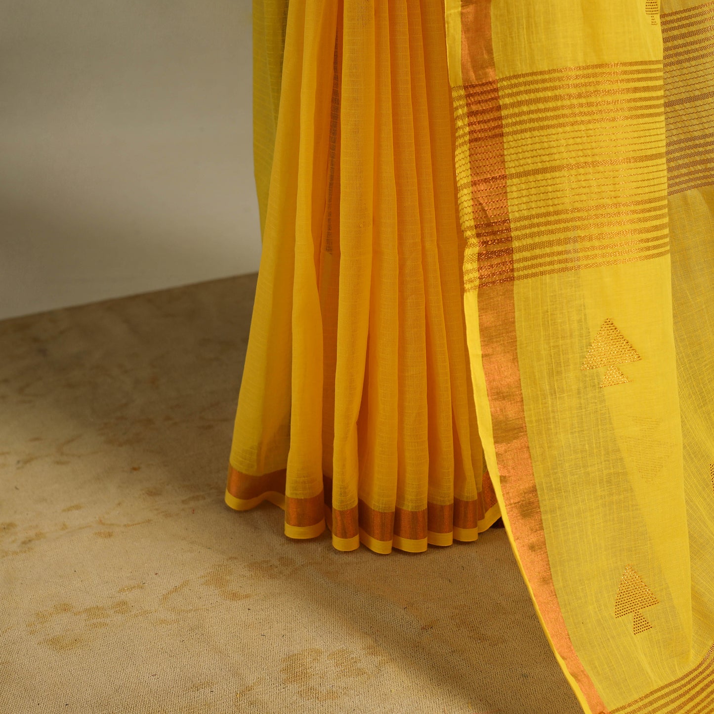 Yellow - handloom cotton zari buti phulia jamdani saree 06