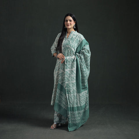 Green - Hand Batik Print Cotton Suit Set with Dupatta for Women 08