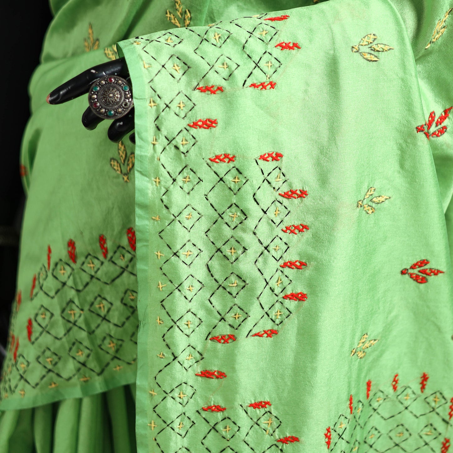Hand Embroidered Silk Saree 37