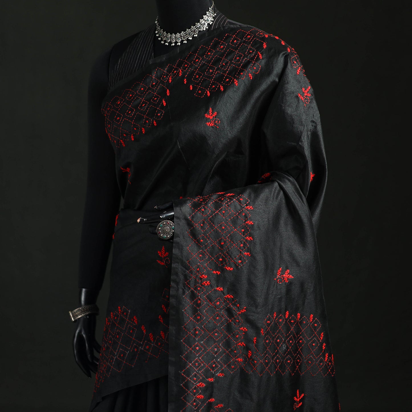 Hand Embroidered Silk Saree 38