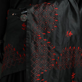 Hand Embroidered Silk Saree 38