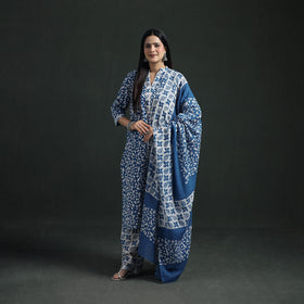 Hand Batik Print Cotton Suit Set with Dupatta for Women 10