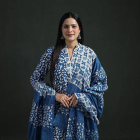 Hand Batik Print Cotton Suit Set with Dupatta for Women 10