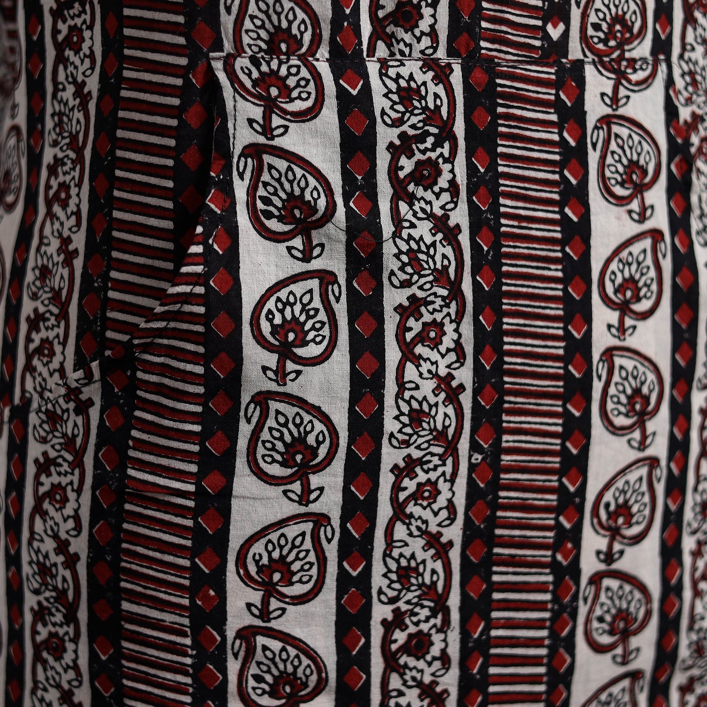 Bagh Hand Block Print Cotton Apron with Pocket 13
