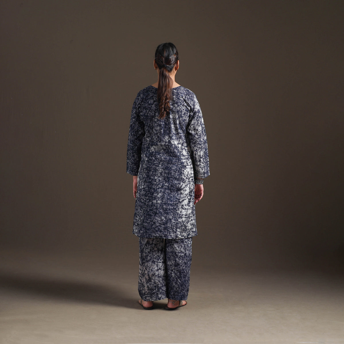 Hand Batik Print Cotton Straight Kurta with Palazzo Set for women 05
