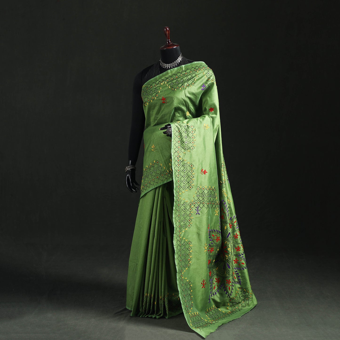 Hand Embroidered Silk Saree 40