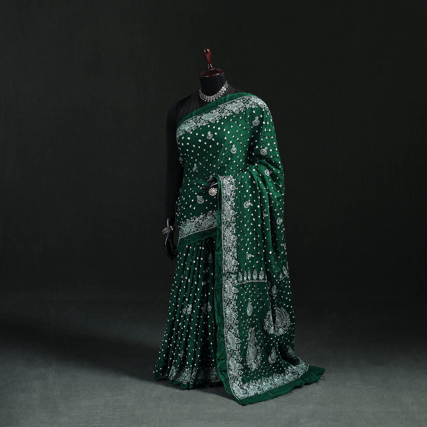 Kutch Bandhani Tie-Dye Cotton Saree 07