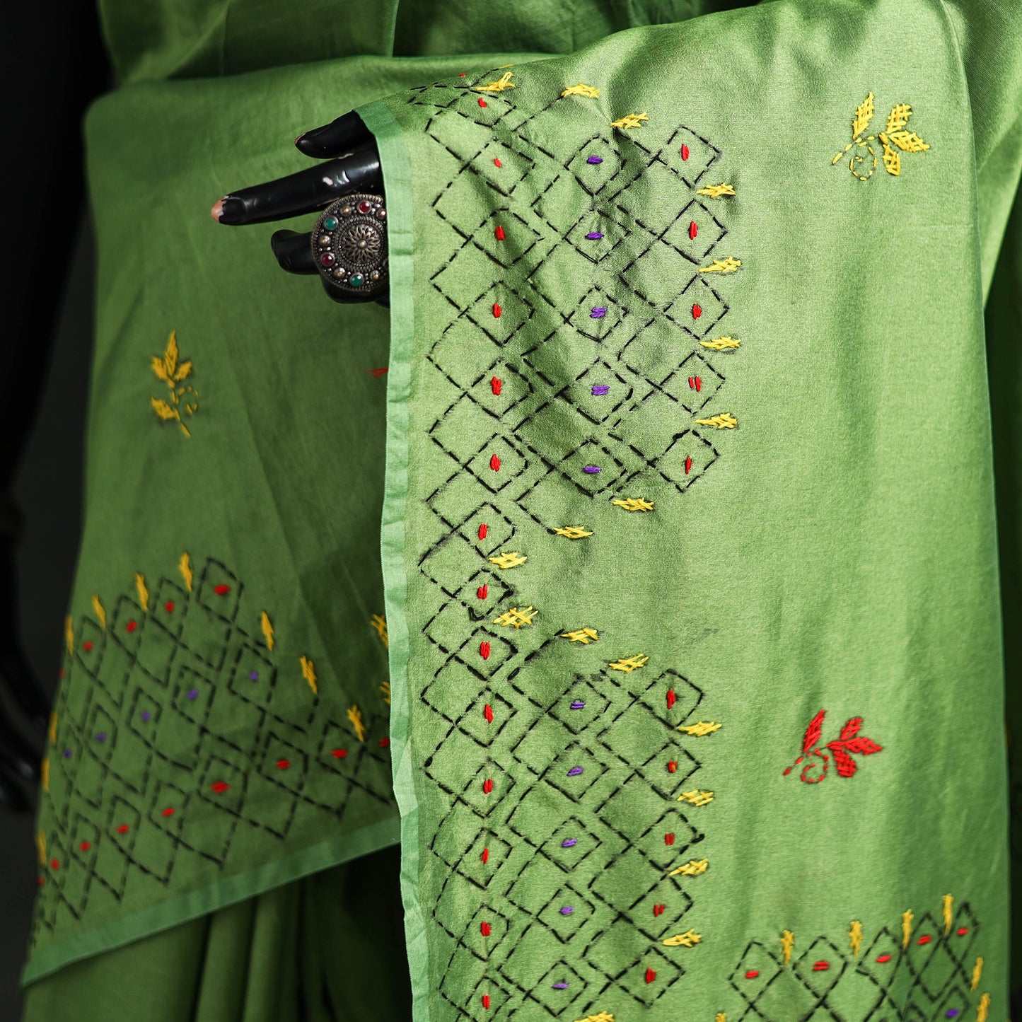 Hand Embroidered Silk Saree 40