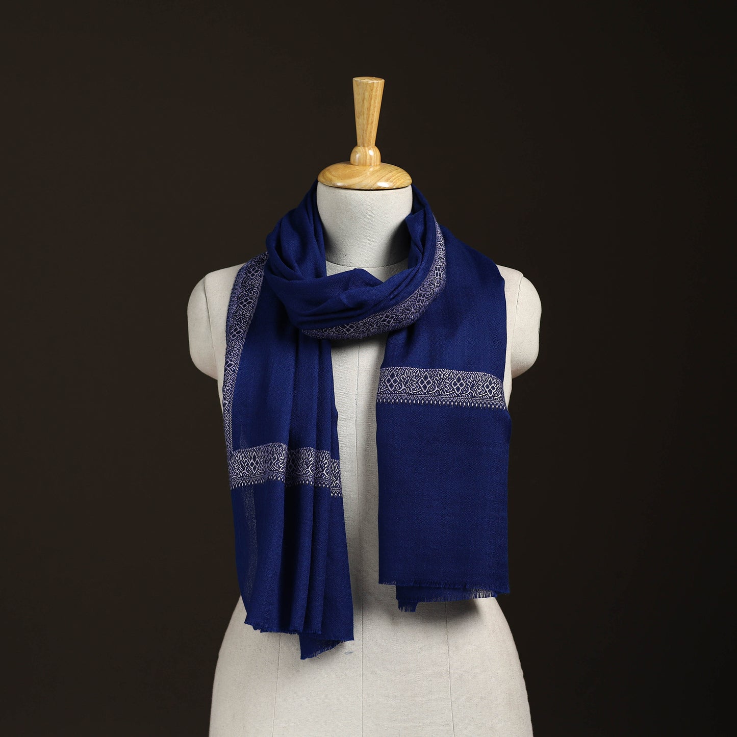 Plain Weave Hashidar Fine Wool Stole for Women 11
