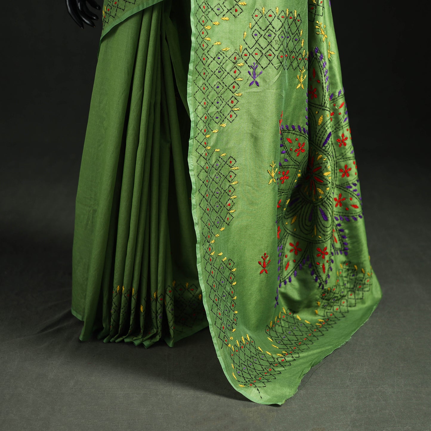 Hand Embroidered Silk Saree 40