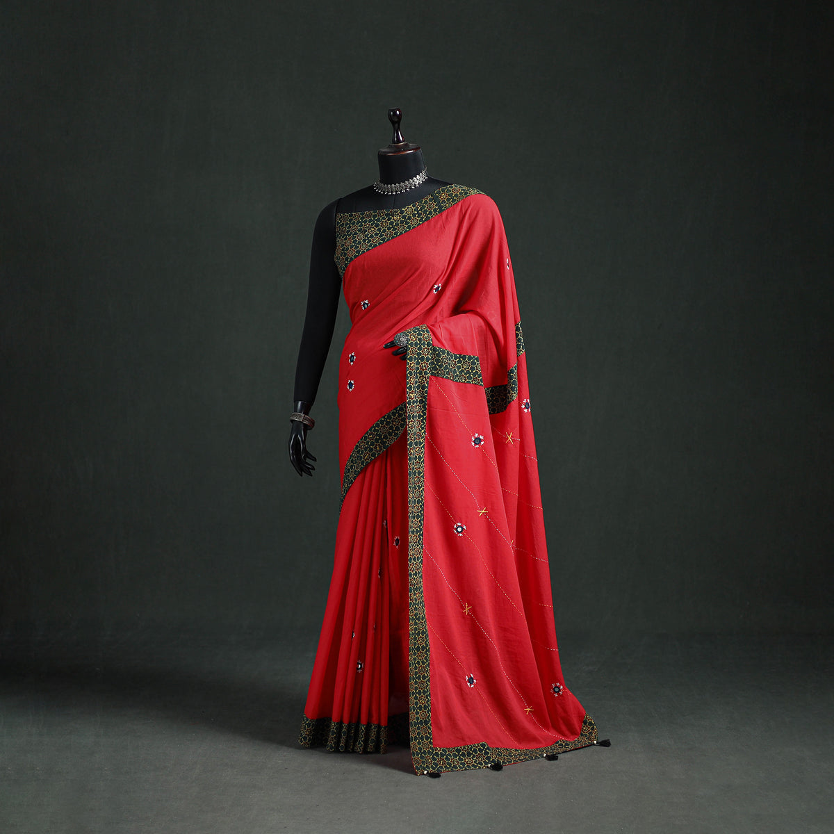 Tagai & Mirror Embroidered Ajrakh Patchwork Pure Mul Cotton Saree with Blouse Piece 02
