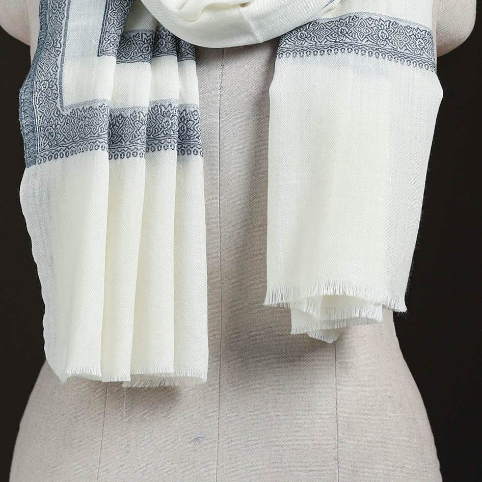 Plain Fine Wool Stole with Woven Border for Women 15