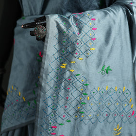 Hand Embroidered Silk Saree 41