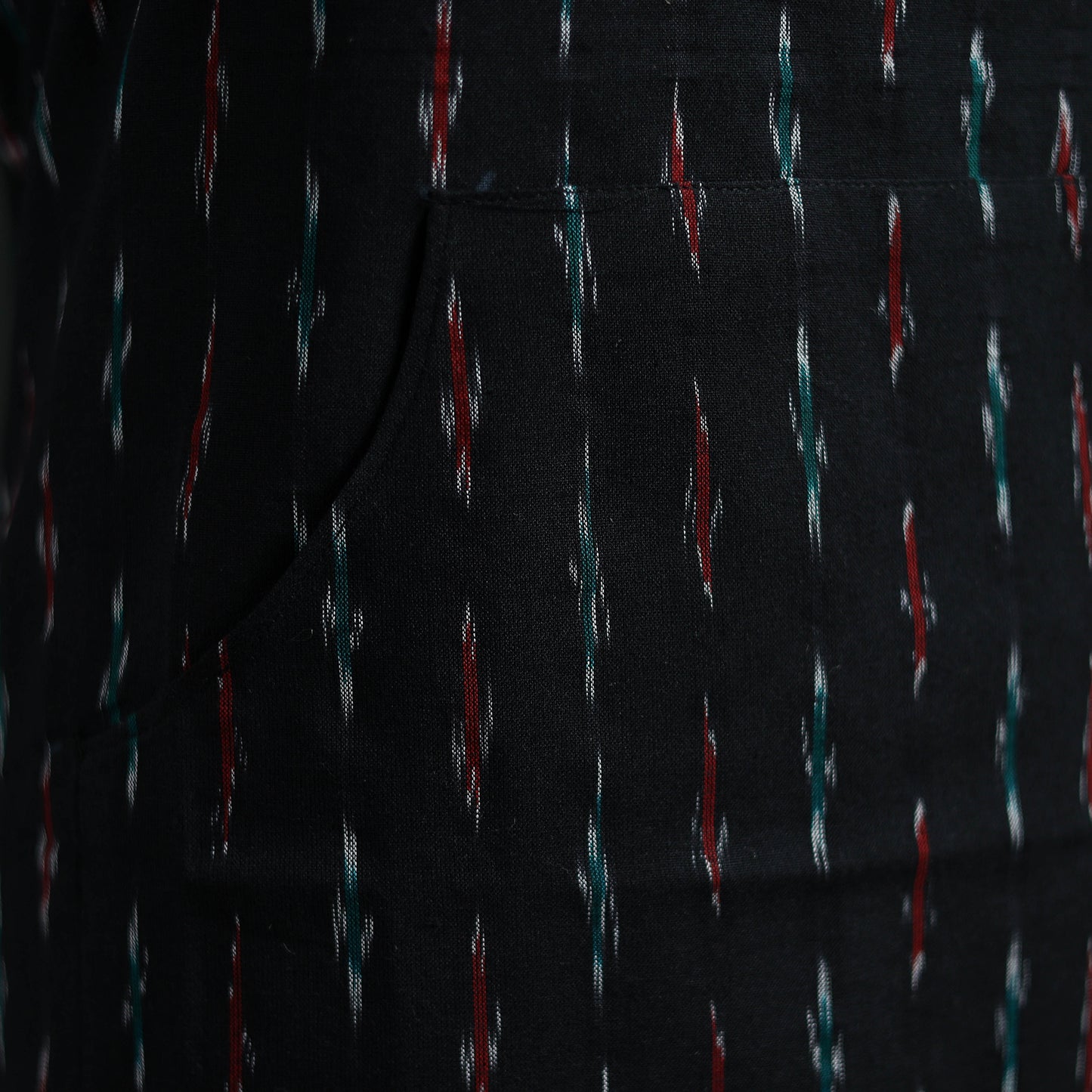 Pochampally Ikat Weave Cotton Apron with Pocket 14