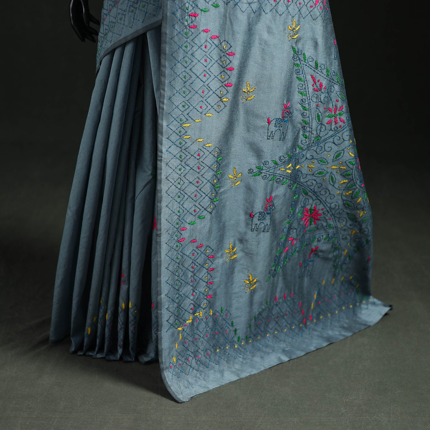 Hand Embroidered Silk Saree 41